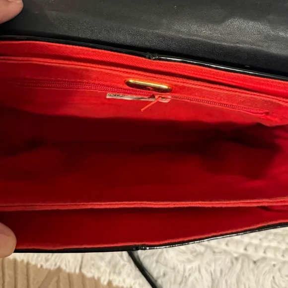 Ande Patent Leather vintage purse - Picture 8 of 11